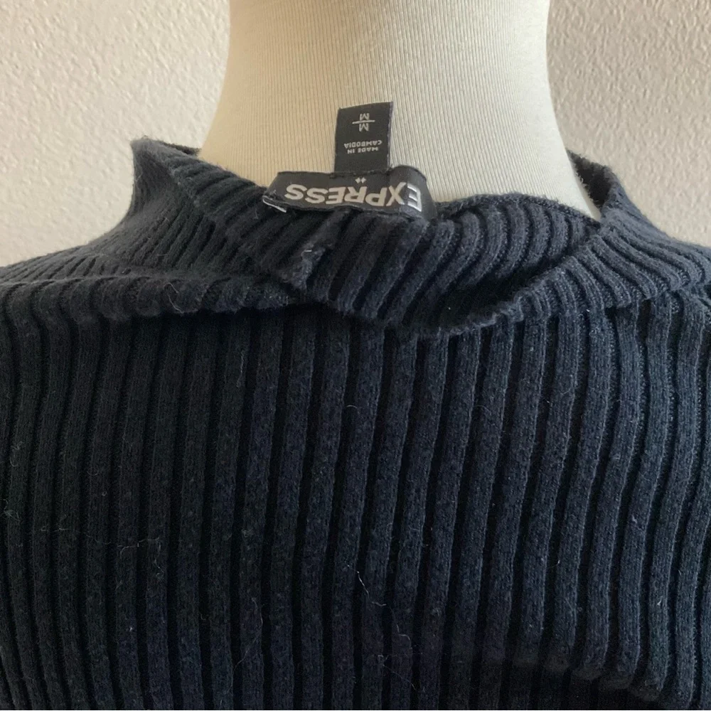 Express Mock Neck Drop Sleeve Sweater Black M